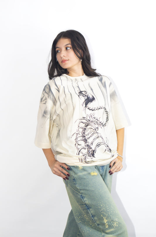 Camiseta shingeki no kyojin Vanished