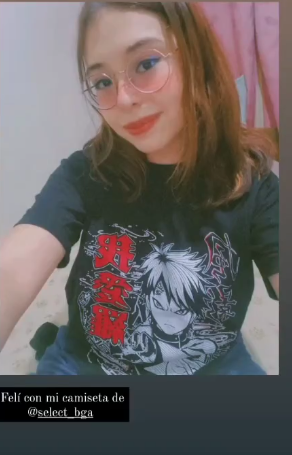@julimoons