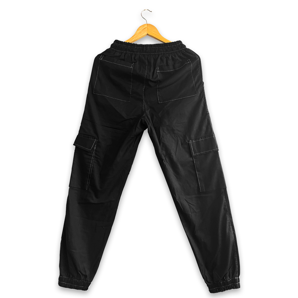 Pantalón Negro Estilo Cargo