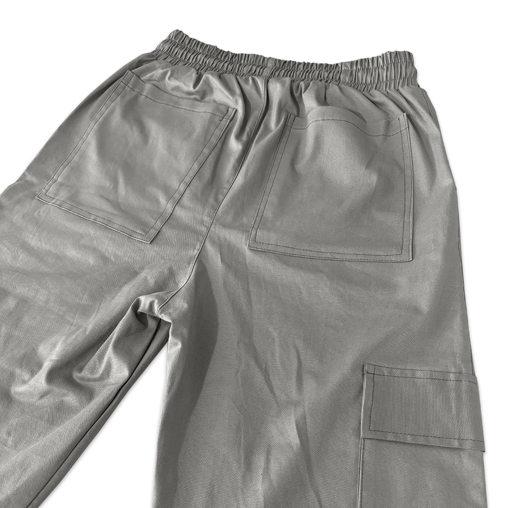 Pantalón Gris Estilo Cargo